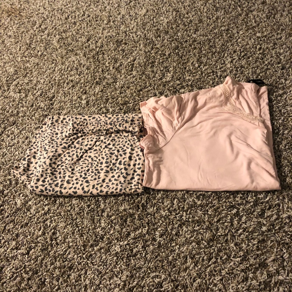 Woman’s pajama’s